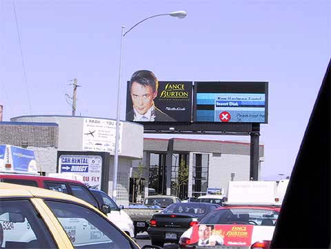 20010504-set2_9_480x361